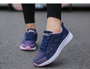 Mulheres sapatos casuais moda respirável andando malha sapatos planos tênis feminino 2021 ginásio sapatos vulcanizados branco calçado feminino