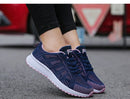Mulheres sapatos casuais moda respirável andando malha sapatos planos tênis feminino 2021 ginásio sapatos vulcanizados branco calçado feminino
