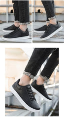 Sapatos casuais mocassins tênis de couro britânico apartamentos sapatos clássicos masculinos sapatos de couro primavera verão novos mocassins de designer na moda