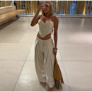 Conjunto Feminino Casual Primavera 2026: Camisola Estampada com Recortes Laterais e Alças Finas e Calça Pantalona - Moda Boho Elegante